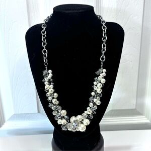 Simply Vera Wang Faceted Beads and Faux Pearl Necklace Signed